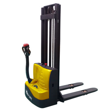 经济型1T全电动堆高车