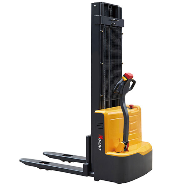 经济款全电动堆高车